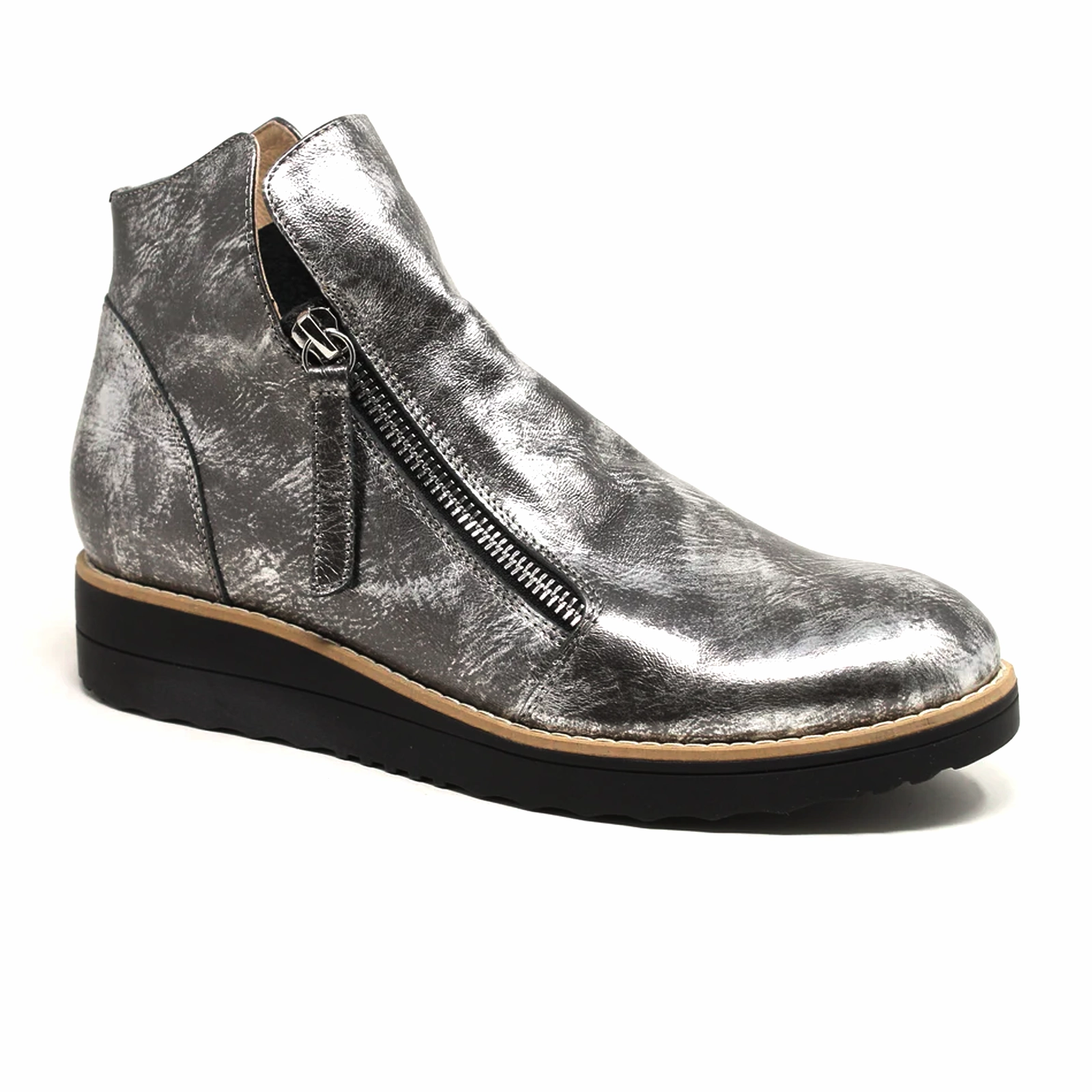 Django & Juliette Ohmy Ankle Boot (Women) - Black/Pewter Smudge Leather Urban Breeze slim fit