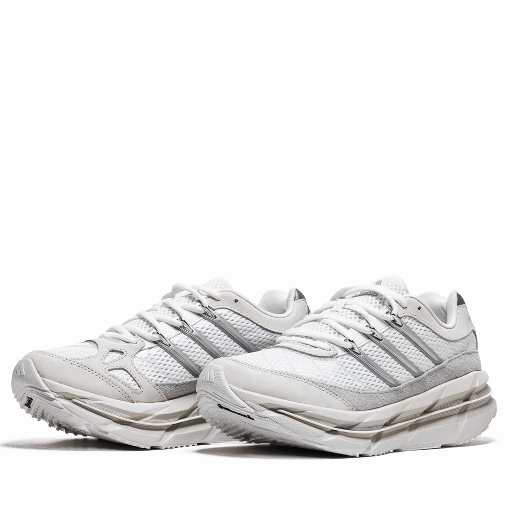 Clean Walk Street Pace Adidas Adistar HRMY - Core White/Silver Metallic
