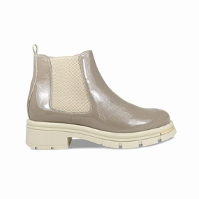 Insulated Outdoor Explorer Runway: Taupe Patent Leather