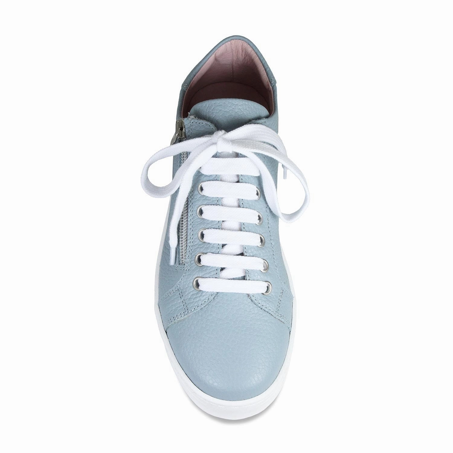 Hero: Pale Blue Leather Step Fit