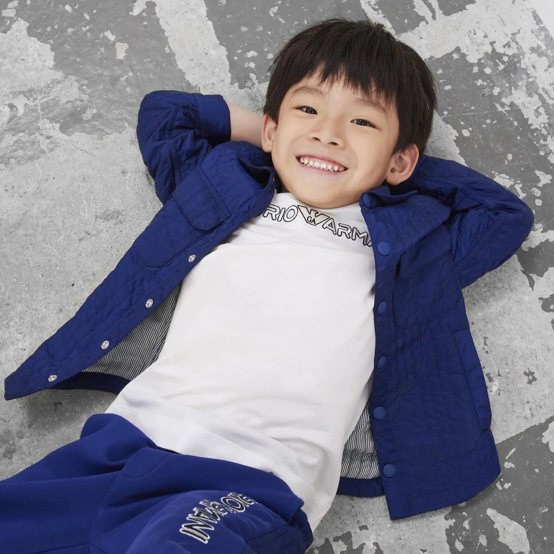 Play - wear Emporio Armani Junior Ivory Logo T-Shirt - 6Y/10Y