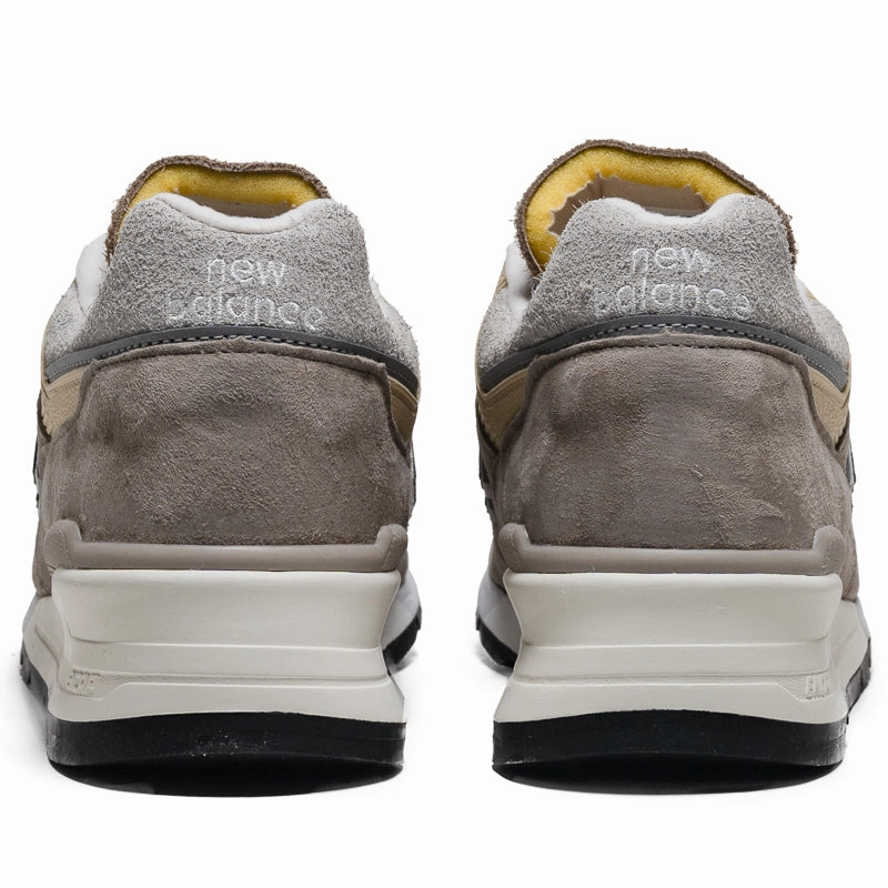 New Balance Made in USA 997 - Light Mushroom/Mirage Grey Park Day Comfortable Casual Fit
