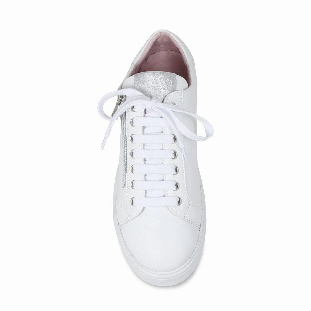 Grip Enhancing Outsole High Top Look Feather: White Leather