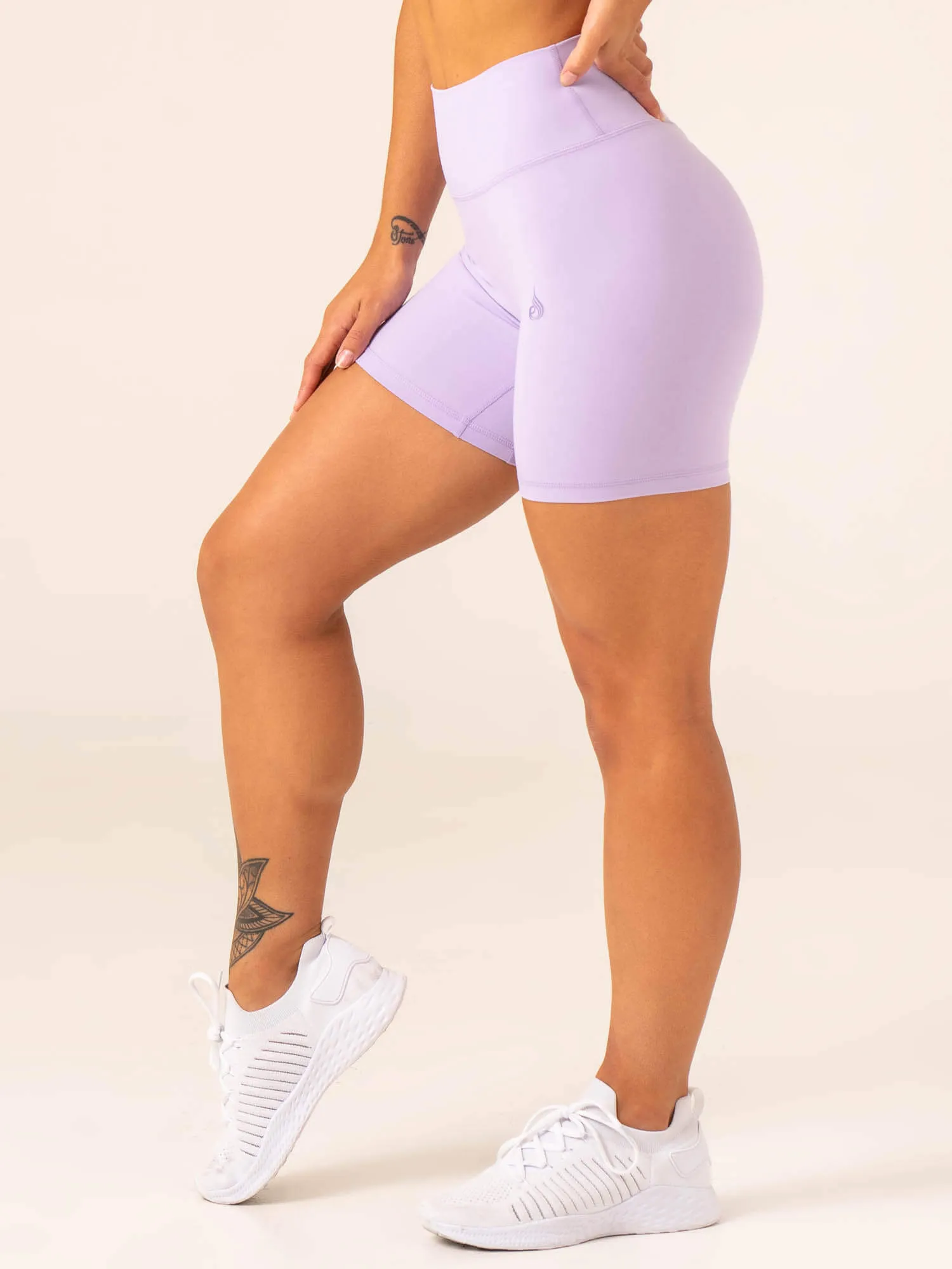 basketball clothing NKD High Waisted Scrunch Shorts - Lavender