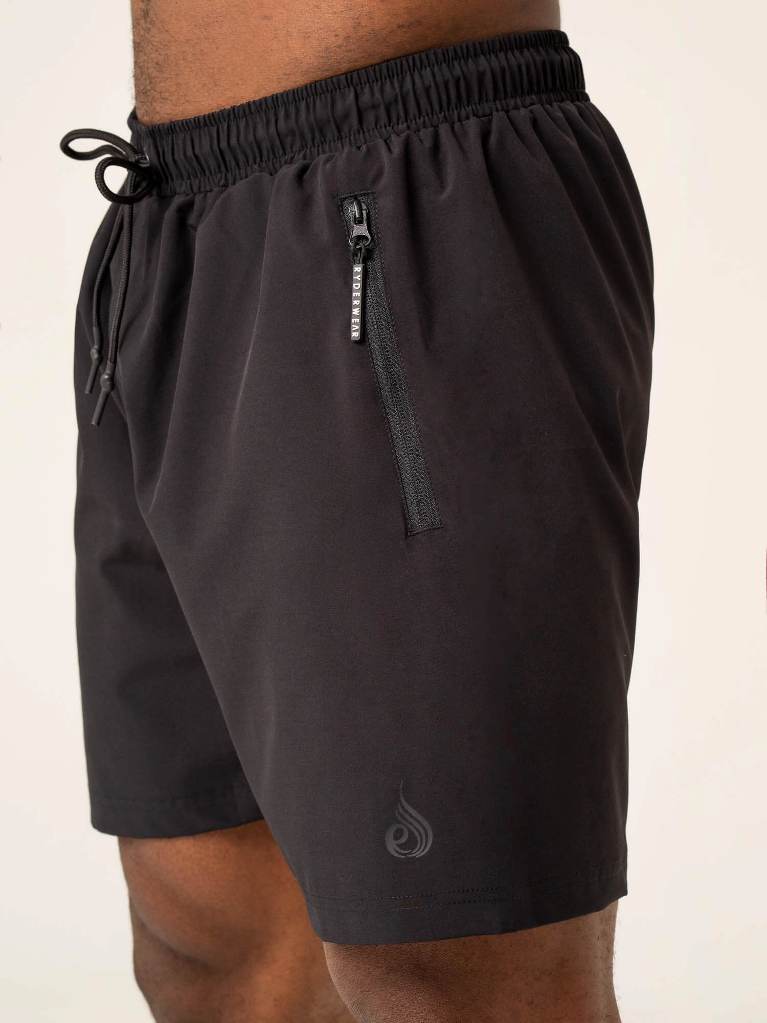 Adapt Training Short - Black Tennis shorts Eco Friendly Fabric