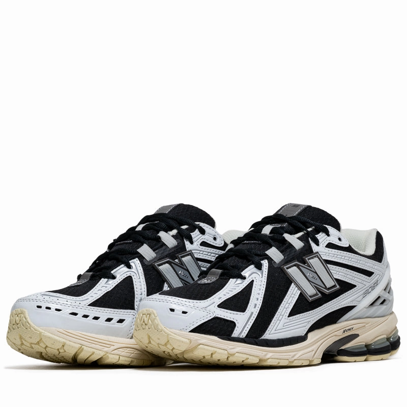 Firm Guard New Balance 1906R - White/Black Metallic