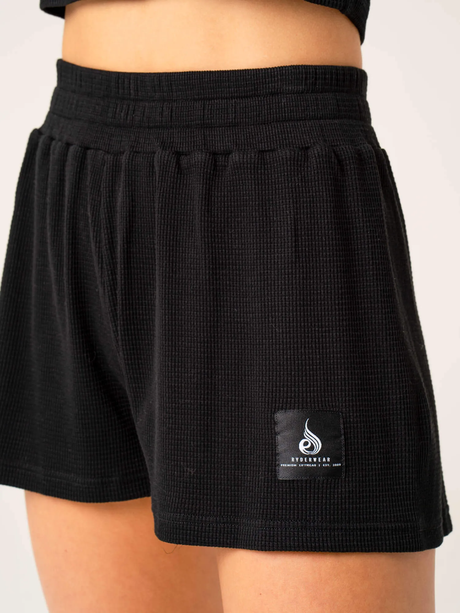 fitness enthusiasts Women's Waffle Lounge Shorts - Black