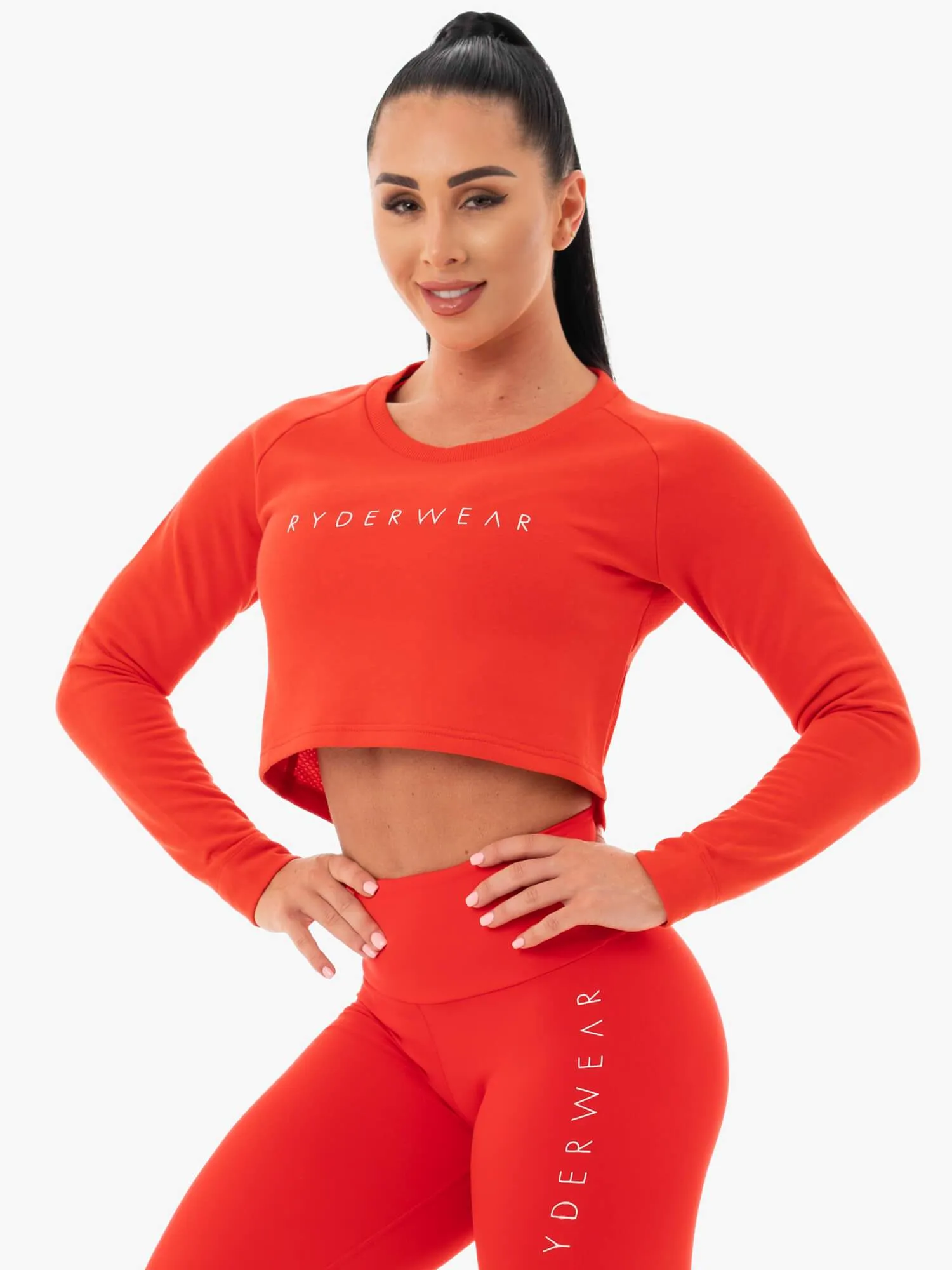 Recommendation Fitted Wear Staples Cropped Sweater - Red