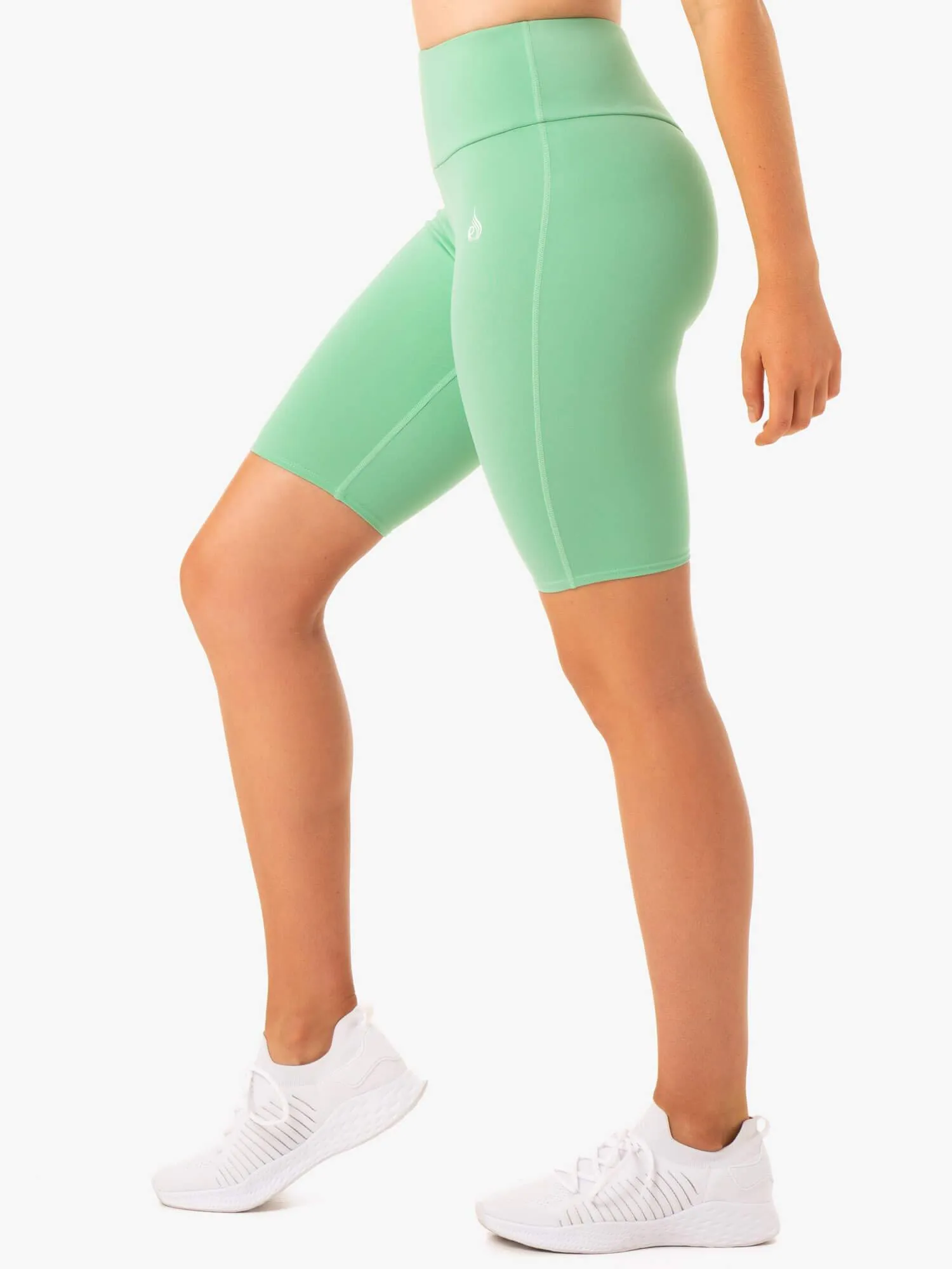 Staples Scrunch Bum Bike Shorts - Neomint Running Shorts Simple Cut