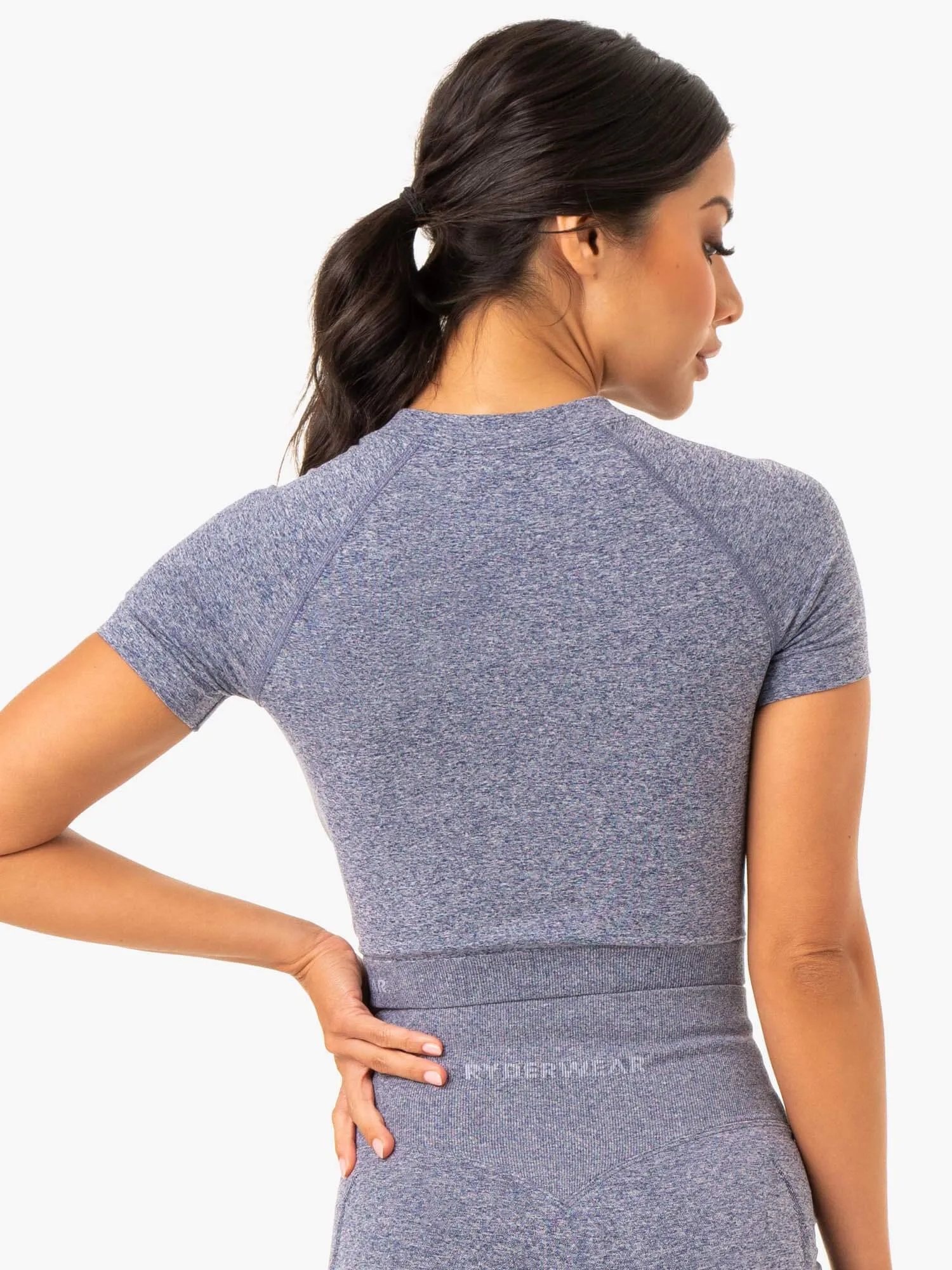 Staples Seamless T-Shirt - Navy Marl Durable Colorfast Finish