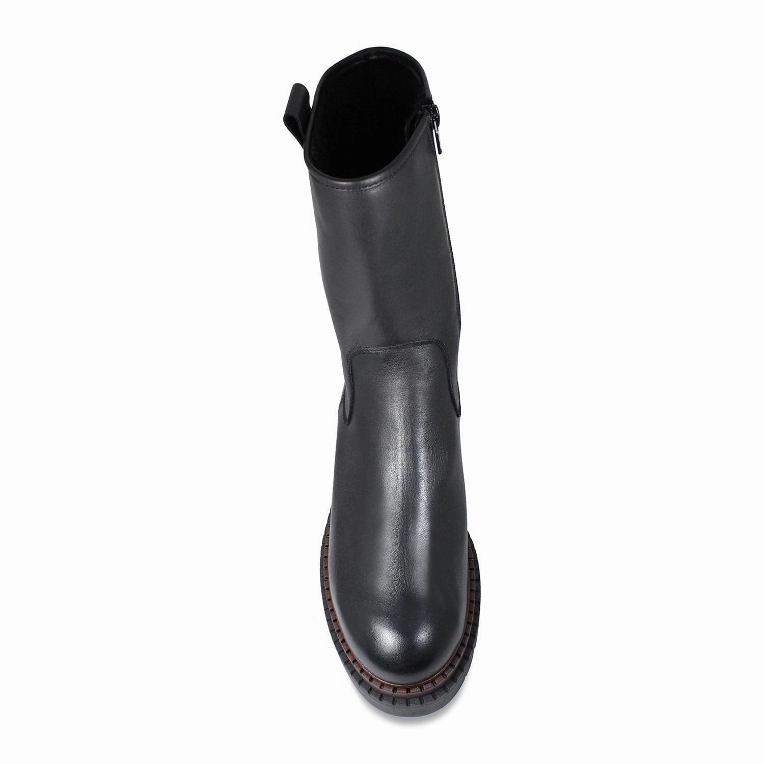 Protective Finish Snowy Path Wrinkle Resistant Stella: Black Leather