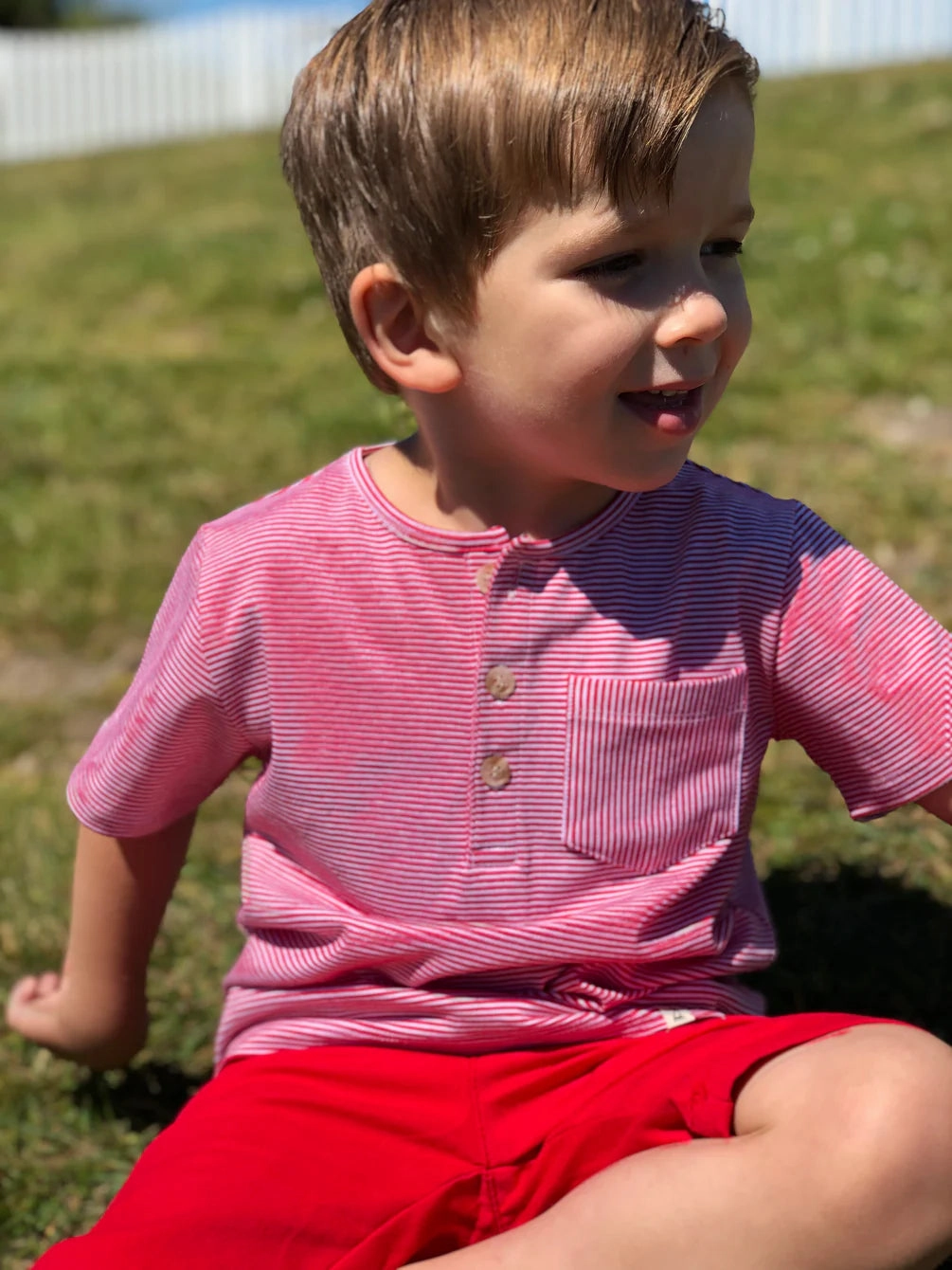 color - fast Unlined Hugo Twill Shorts- Red