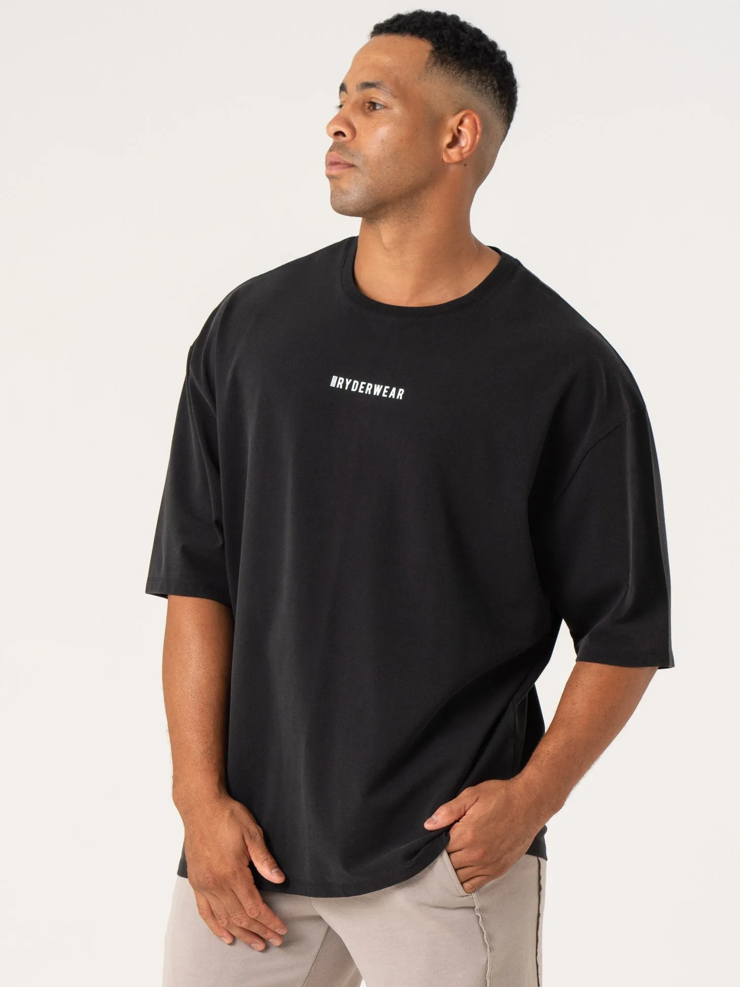 Core Fit Design Modern Fit Sustainable Manufacturing Pursuit Oversized T-Shirt - Black Stonewash