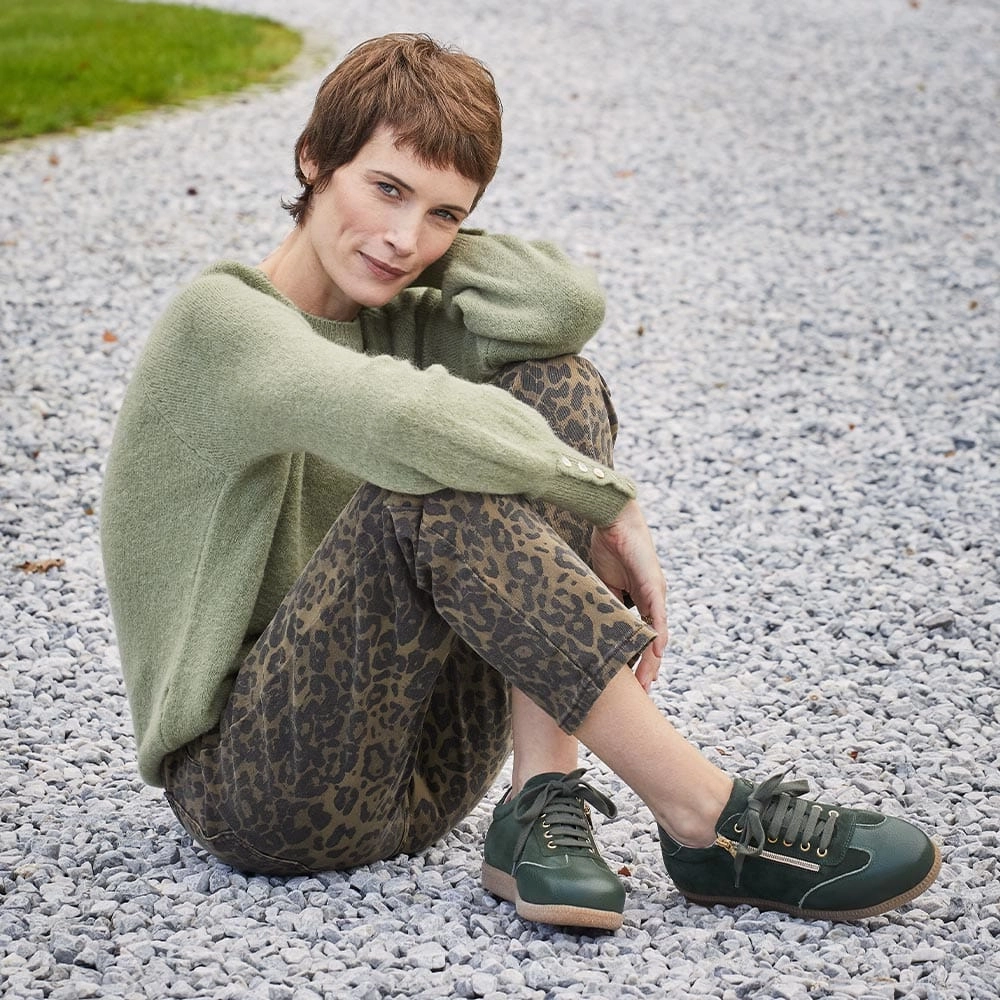 Pixie: Forest Green Leather & Suede Fresh Walks Flex Zone Design