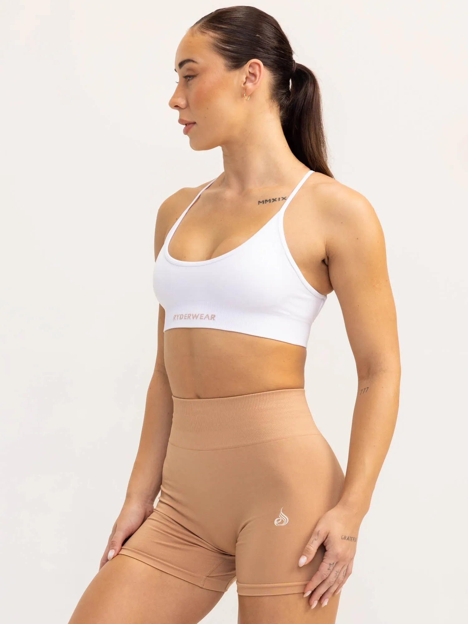 Lift 2.0 Seamless Sports Bra - White Lightweight Bra Personalized
