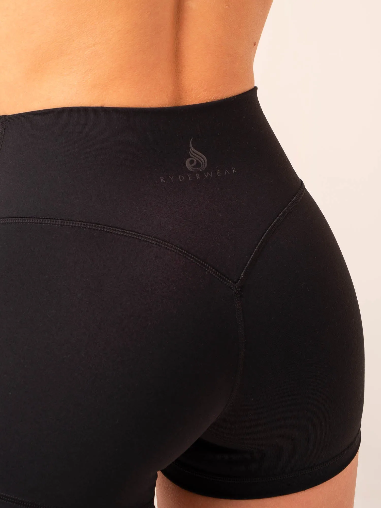 Tempo Booty Shorts - Black Wrinkle Free Fabric