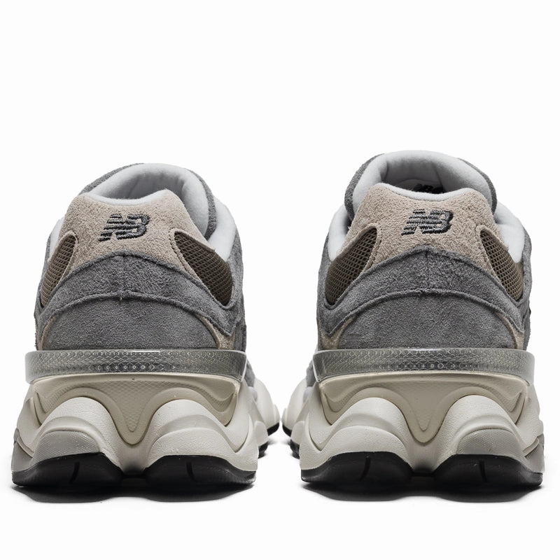 Fast Glide New Balance 9060 - Slate Grey/Arid Stone