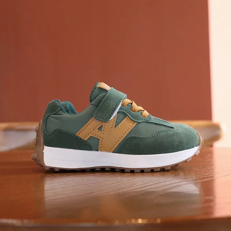 Streamlined Design Smart stability Children's Sneakers for Boy Lightweight Versatile Tennis Shoes for Girls Fashion Causal Kids School Running Basketball Shoes Hot