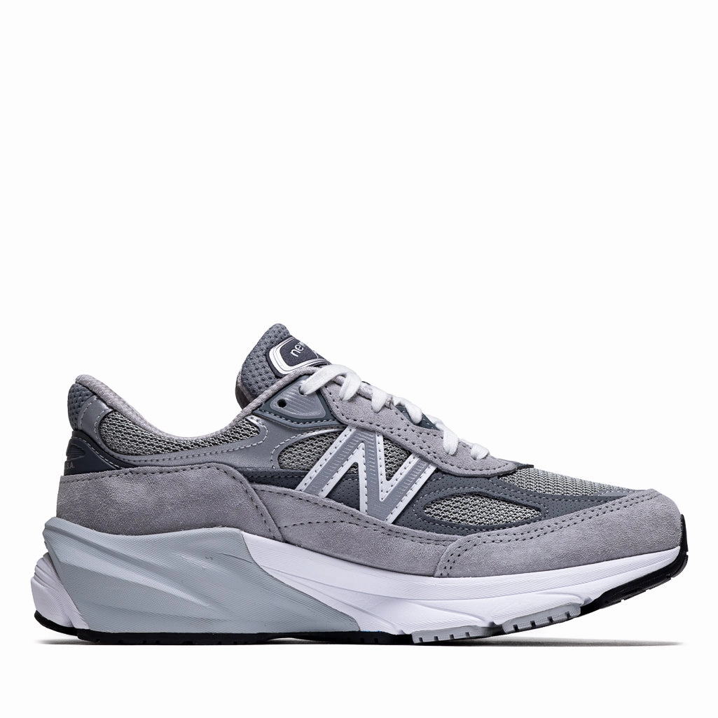 Women's New Balance Made in USA 990v6 - Grey Power Walk