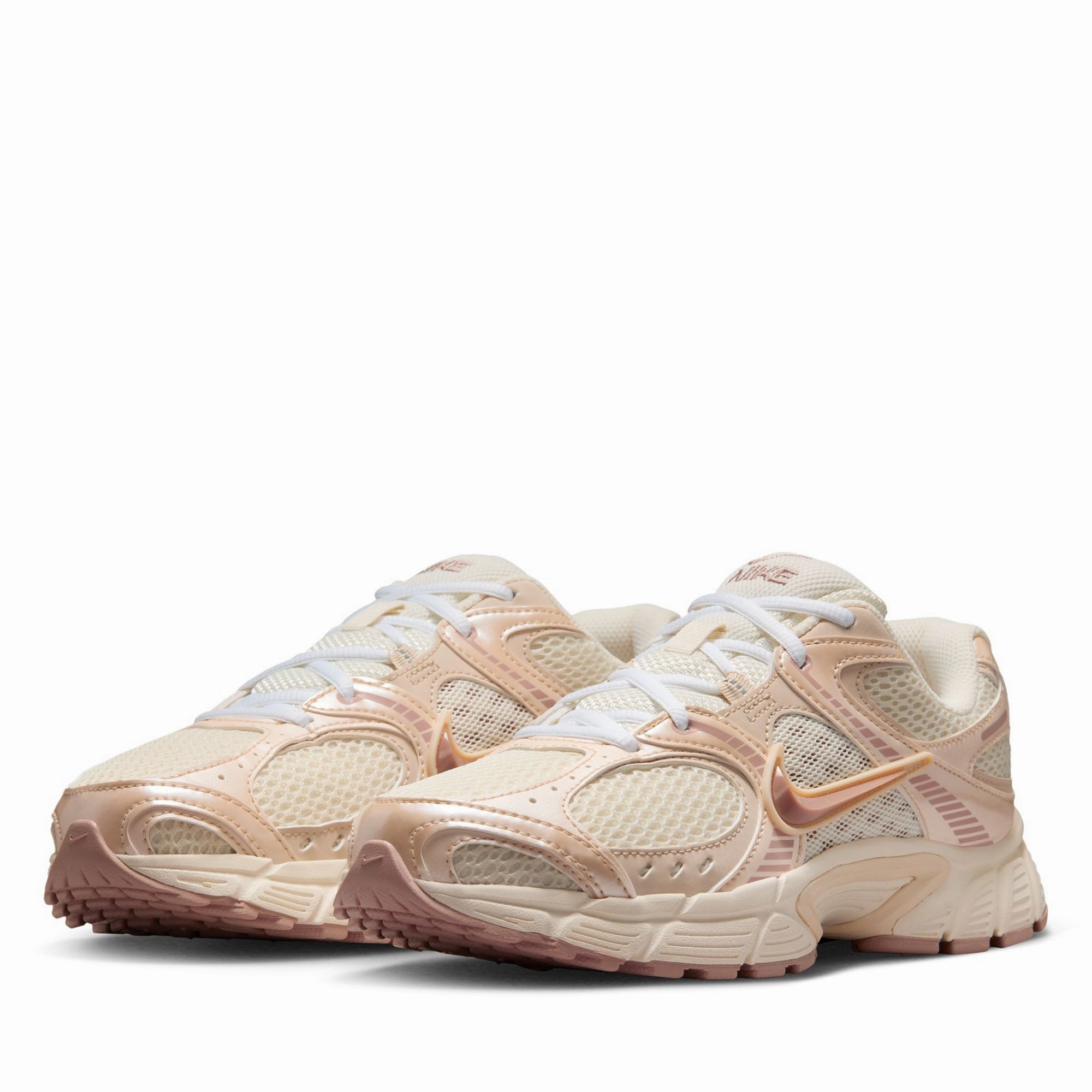 Ground True Women's Nike V5 RNR - Soft Pearl/Particle Pink