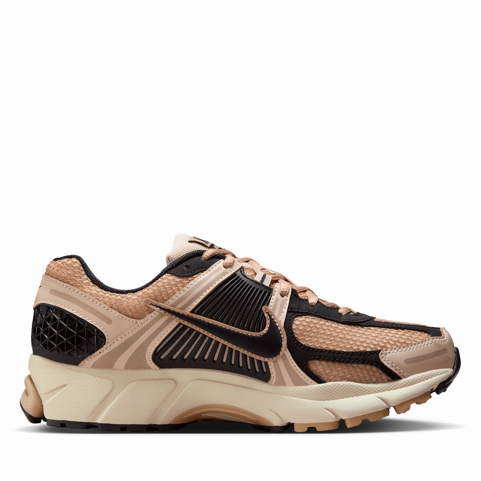 Fall Mood Easy Slip-on Footwear Women's Nike Zoom Vomero 5 - Sanddrift/Black