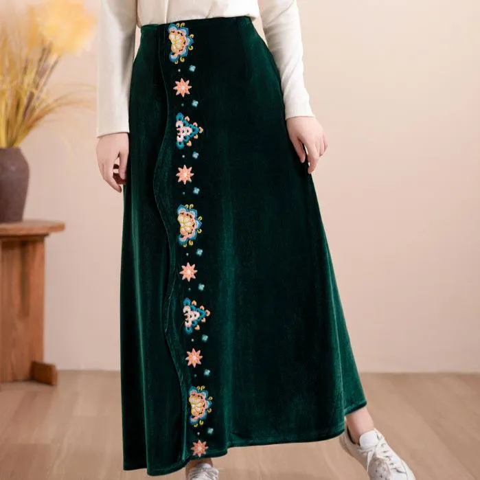 Fashion Week Ready Layered Look Women Autumn Floral Embroidered Velvet A- Line Skirt